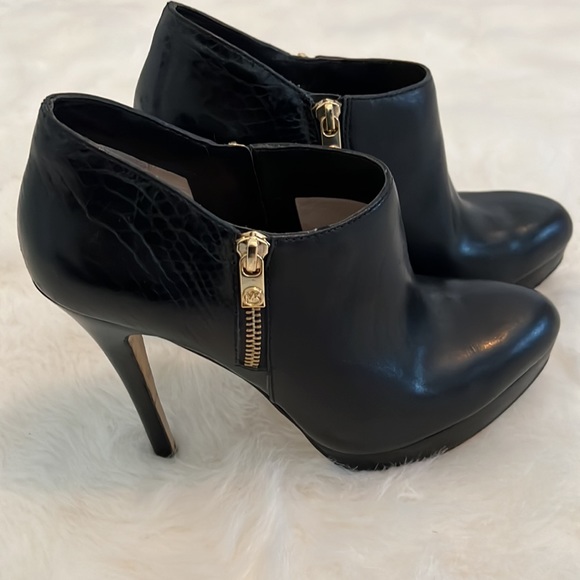 MICHAEL Michael Kors Black Leather & Python York Ankle Boots Size 10 - Picture 7 of 14
